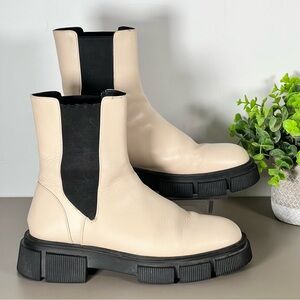 Zara Creamy beige Combat Boots Women's Size 10